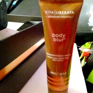 Vita liberata body blur